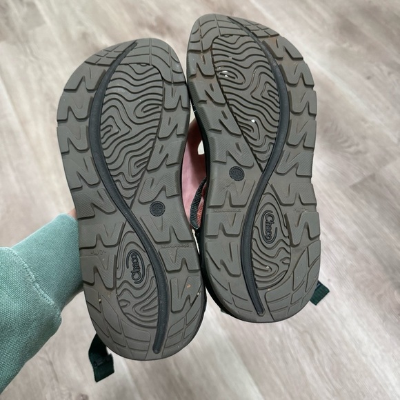 Chaco Women’s Ecotread Dual Strap Sandals 7 Green Pink Outdoor Hiking Summer - Picture 4 of 6